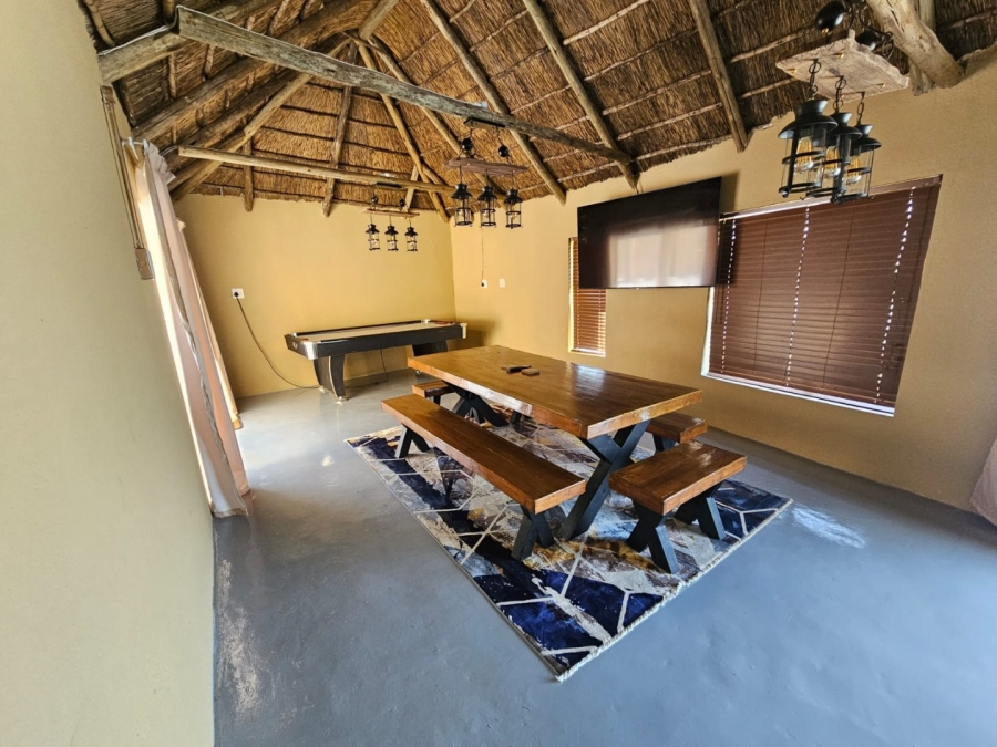 5 Bedroom Property for Sale in Bloemhof North West